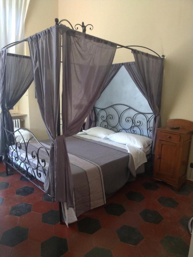 Dimora Castello Dei Conti Bed & Breakfast Trinità Exterior foto